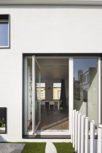 FRIDAYoffice HOUSE PALM renovatieproject housing foto