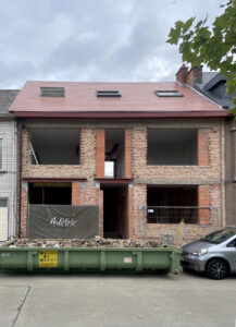 Verbouwing dokterspraktijk Marktplein met bovenliggende studio door Friday Office in samenwerking met Quality Living